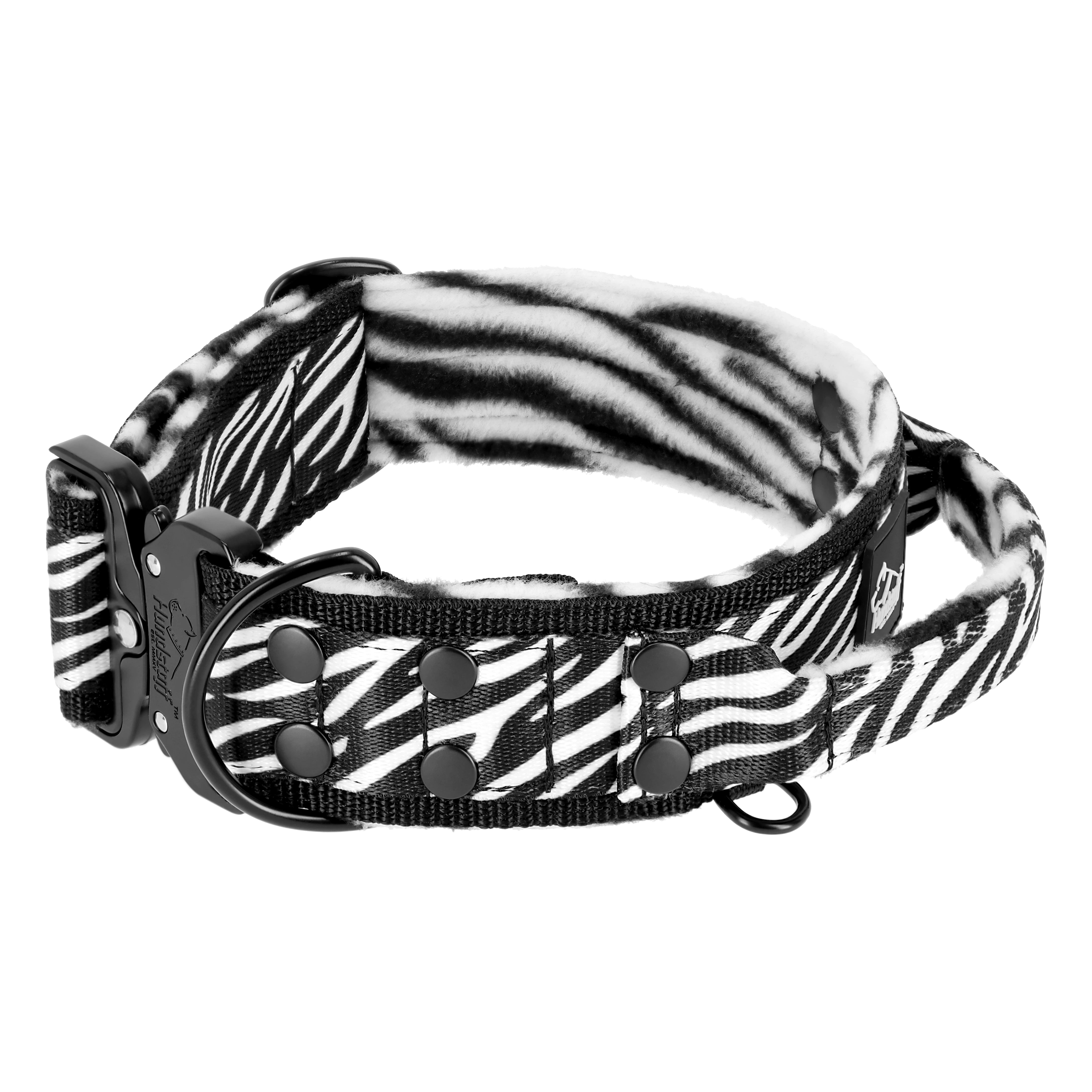 Extreme Buckle Leopard - Strong and secure dog collar